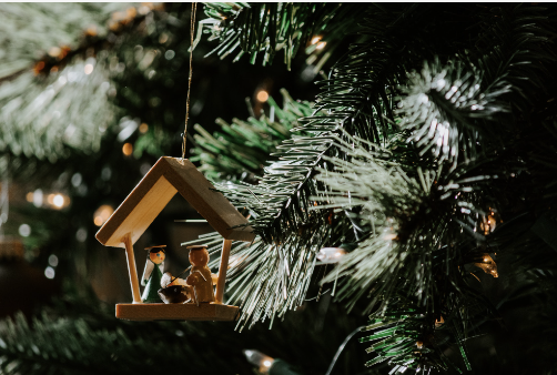 christmas tree with mini belen